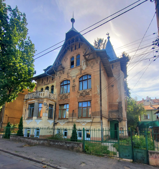 Чернівецькі історичні вілли вразили авторів проєкту «Україна Інкогніта» Чернівецькі історичні вілли вразили авторів проєкту «Україна Інкогніта»