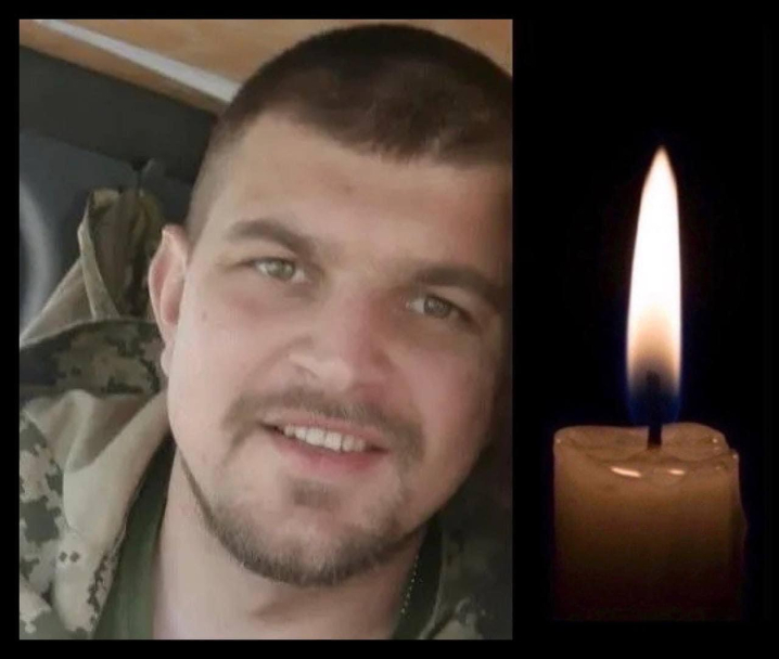 Буковина проводить в останню дорогу чотирьох Героїв, які віддали життя за Україну Буковина проводить в останню дорогу чотирьох Героїв, які віддали життя за Україну