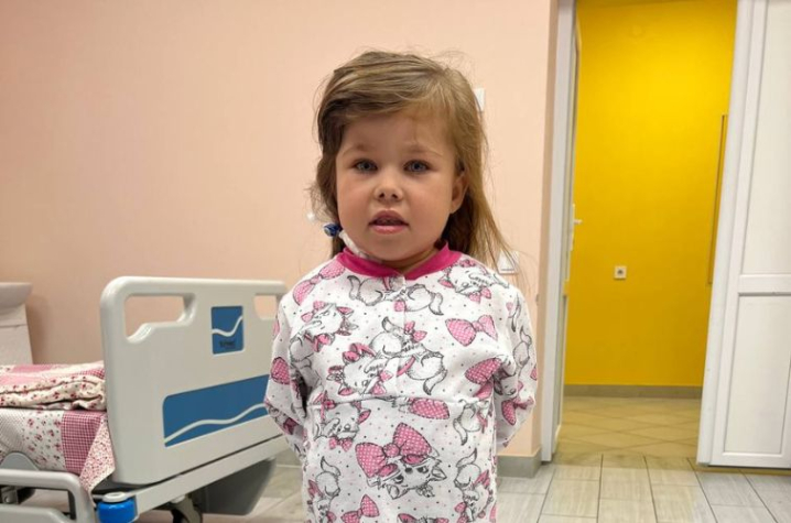 Львівські лікарі пересадили нирку 5-річній дитині від померлого немовляти