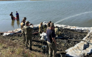 У Молдові знайшли уламки ракети в озері