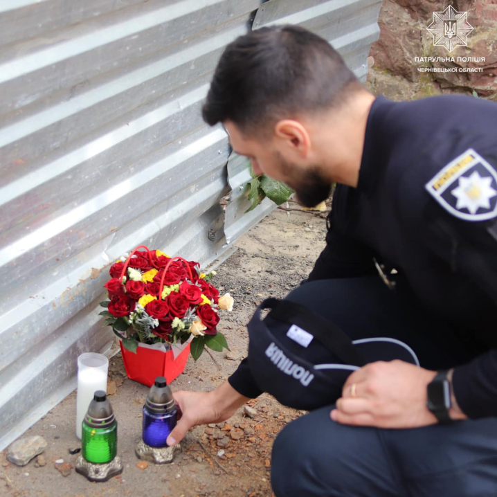 Рік тому вбили чернівецьку патрульну Таїсію Татарин - поліцейську нагородили посмертно Рік тому вбили чернівецьку патрульну Таїсію Татарин - поліцейську нагородили посмертно