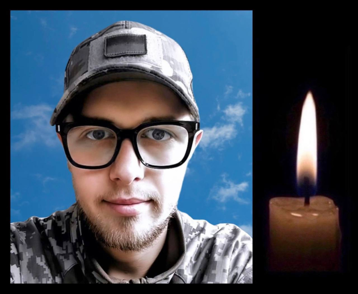 Буковина прощається з трьома Героями, які боронили країну від окупантів Буковина прощається з трьома Героями, які боронили країну від окупантів