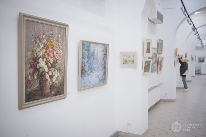 У Чернівцях відкрили ювілейну виставку заслуженого художника України Якова Січкаря У Чернівцях відкрили ювілейну виставку заслуженого художника України Якова Січкаря