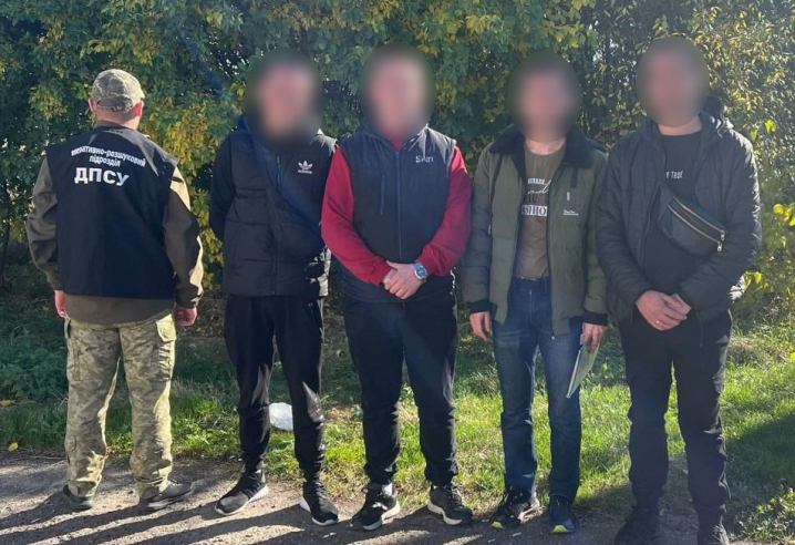 На Буковині 25 чоловіків призовного віку планували незаконно перетнути кордон