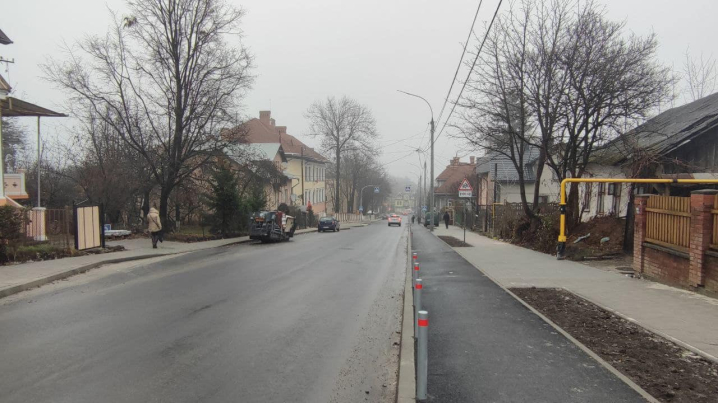 У Чернівцях після капітального ремонту відновили рух вулицею Щербанюка