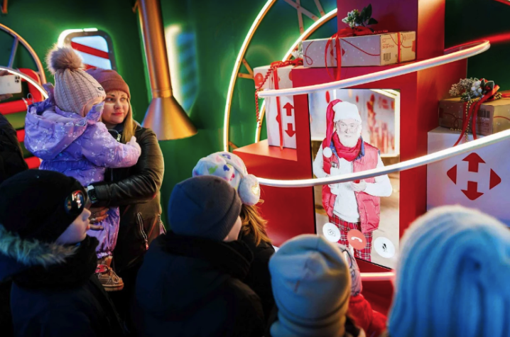 "Доставка казки": у Чернівцях Нова пошта організовує новорічну виставу для дітей