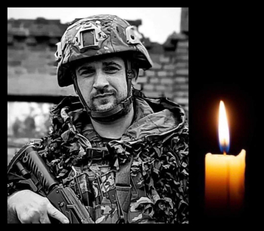 На Буковині прощаються з трьома захисниками, які загинули за Україну