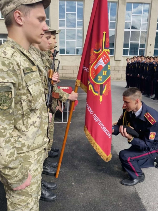 Трагічна звістка: на фронті загинув молодий захисник із Буковини Вадим Дзяд