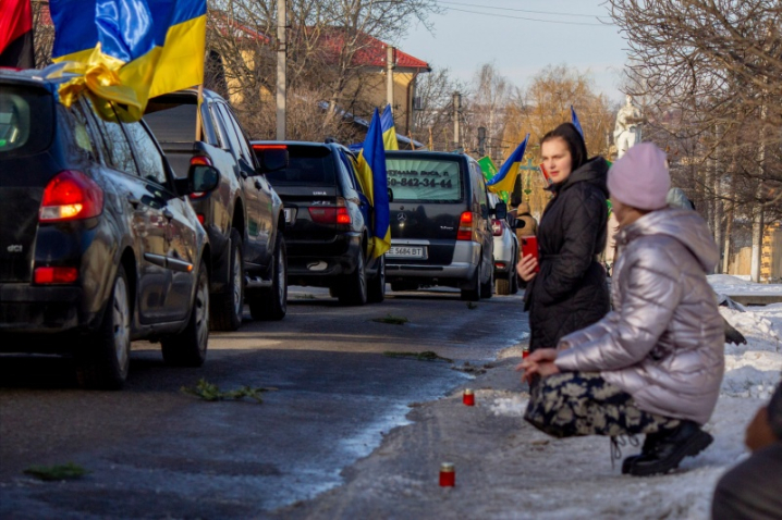 На Буковині зустріли 27-річного захисника Володимира Безборотька