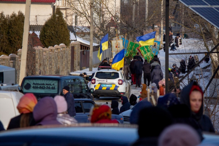 На Буковині зустріли 27-річного захисника Володимира Безборотька