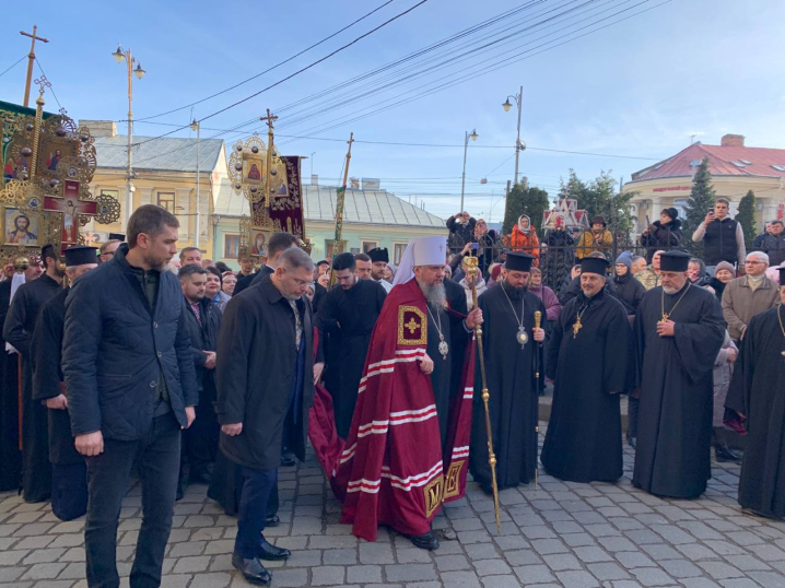Митрополит Епіфаній прибув до Чернівців представляти керівника Чернівецько-Буковинської єпархії