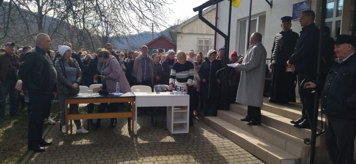 Після скандалу з похороном військового церква у Виженці перейшла до ПЦУ