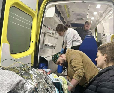 Боротьба за життя: у Києві врятували 17-річного чернівчанина з гострим враженням легень