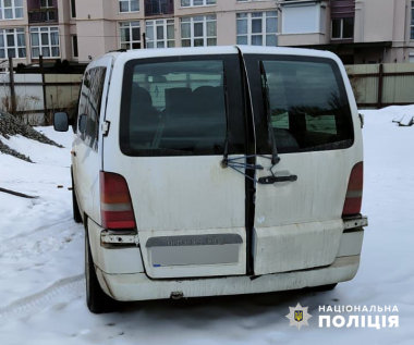 Буковинець викрав одразу два мікроавтобуси - «Mercedes-Benz Vito» та «Mercedes-Benz Sprinter»