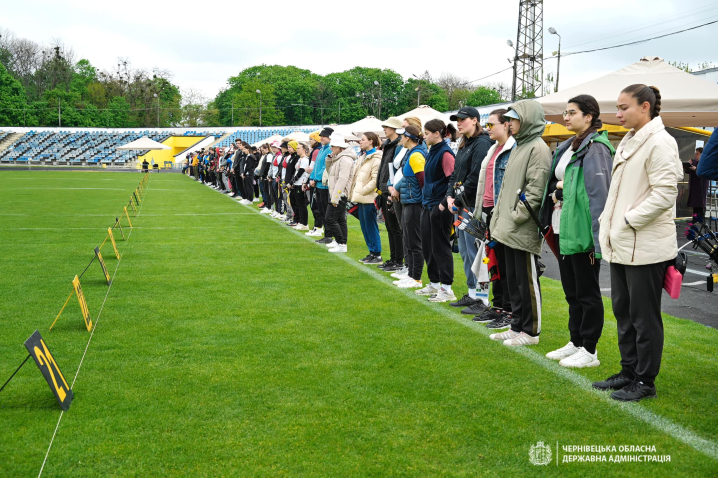 У Чернівцях на стадіоні «Буковина» відбувся чемпіонат зі стрільби з лука