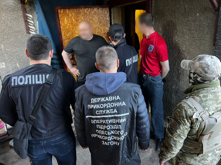 56-річна мешканка Одещини вивозила жінок у рабство до Румунії