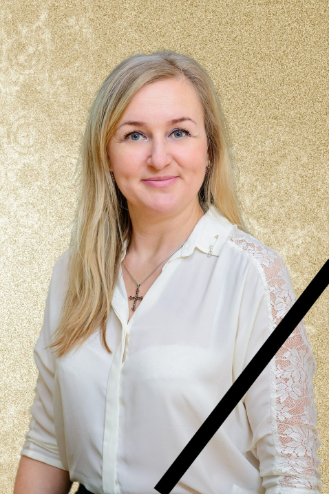 Залишила тільки найкращі спогади: померла багаторічна директорка дитсадка у Чернівцях Залишила тільки найкращі спогади: померла багаторічна директорка дитсадка у Чернівцях