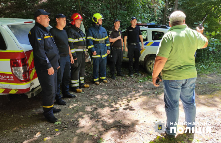 В селі Рухотин на Дністрі пропали двоє підлітків, тіло одного з них дістали з води