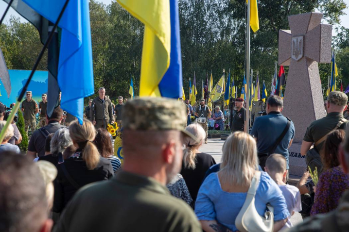 У День пам’яті захисників в Києві відкрився Меморіальний монумент загиблим воїнам, - Кличко