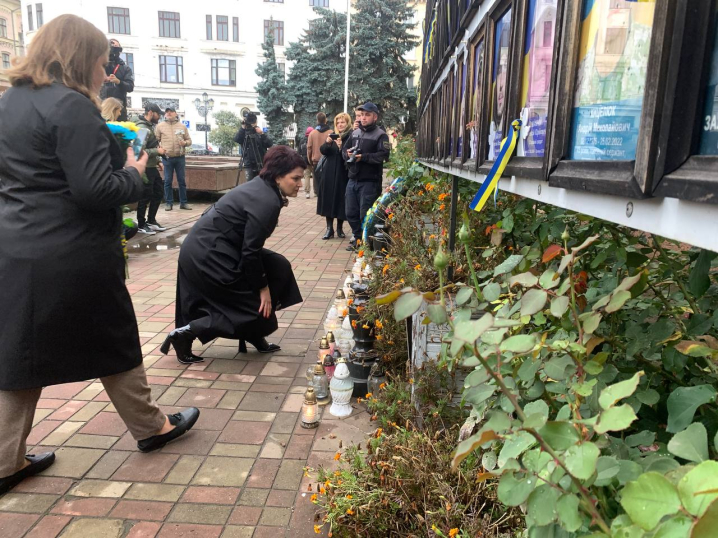 У Чернівцях відзначили День захисників і захисниць України