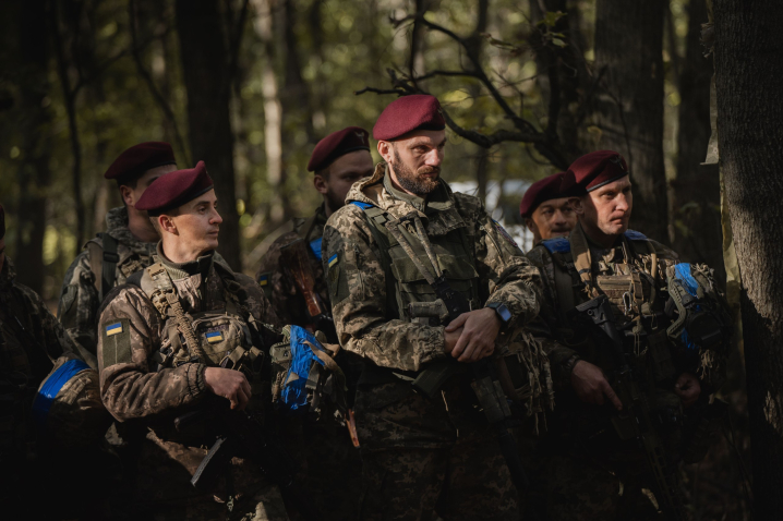 Бійців Буковинської 82 штурмової бригади відзначили за успішну Курську операцію