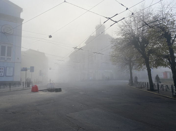 Чернівці та область огорнув туман: яку погоду обіцяють синоптики на день