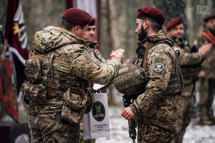 Буковинські десантники отримали заслужені державні нагороди та відомчі відзнаки