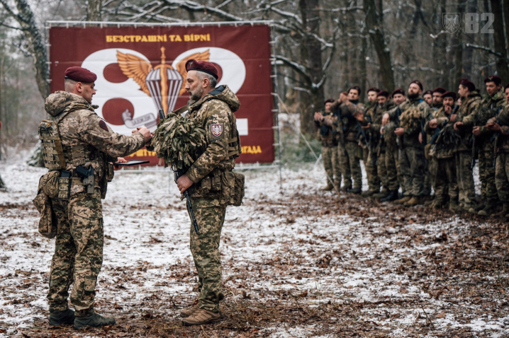 Буковинські десантники отримали заслужені державні нагороди та відомчі відзнаки