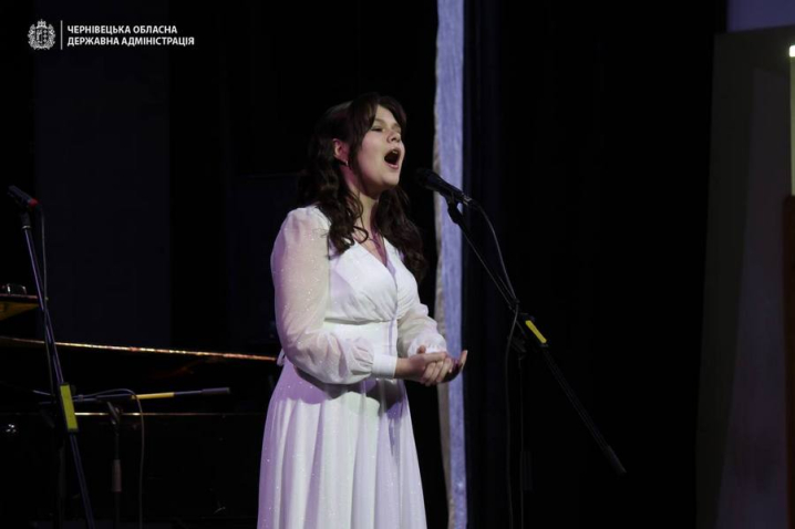 Відбувся гала-концерт переможців мистецького проєкту «Нові імена Буковини» Відбувся гала-концерт переможців мистецького проєкту «Нові імена Буковини»