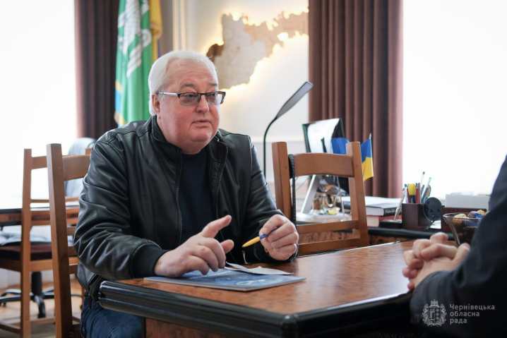 Лікарню швидкої допомоги у Чернівцях відзначили званням «Підприємство року» Лікарню швидкої допомоги у Чернівцях відзначили званням «Підприємство року»