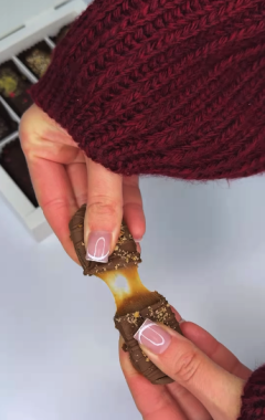 Без молока та цукру: у Чернівцях створюють веганський шоколад