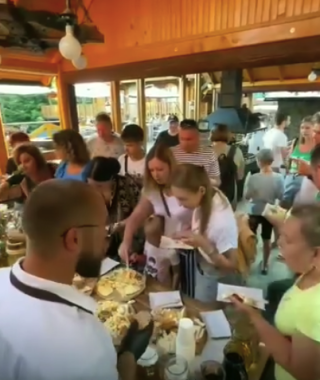 Крафтове виробництво сиру на Буковині: родина сироварів підтримує громаду і військових