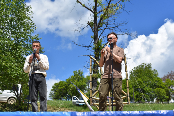 У Путилі триває благодійний фестиваль "Купол фест" У Путилі триває благодійний фестиваль "Купол фест"