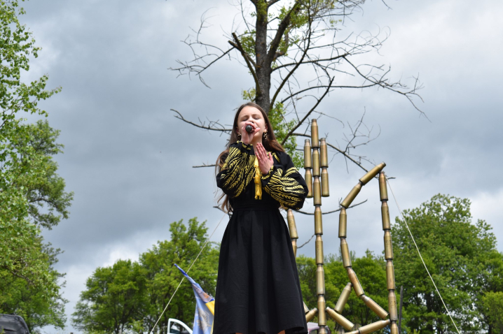 У Путилі триває благодійний фестиваль "Купол фест" У Путилі триває благодійний фестиваль "Купол фест"