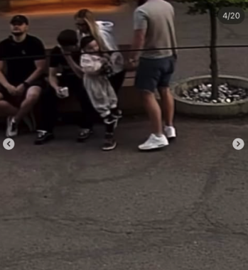 У Чернівцях виродок місяцями переслідує жінку з дитиною. Ніхто не може її захистити