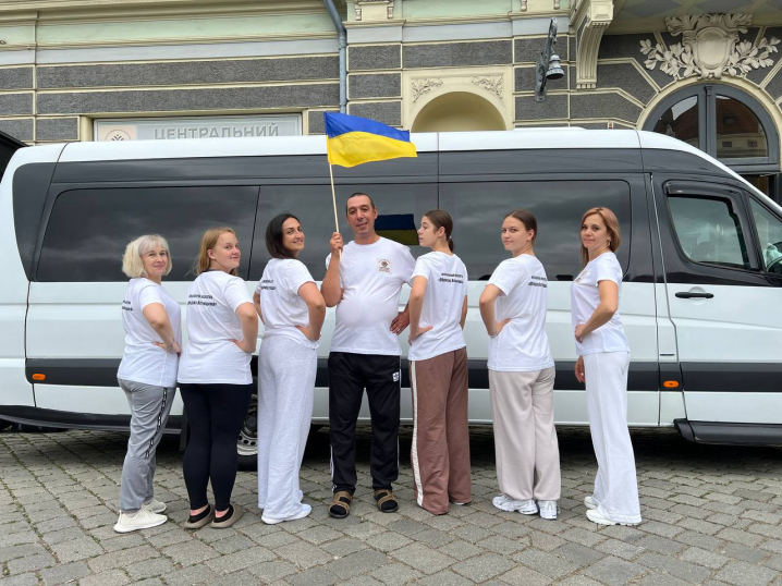 Хотинські колективи представили Буковину на Міжнародному фольклорному фестивалі в Угорщині Хотинські колективи представили Буковину на Міжнародному фольклорному фестивалі в Угорщині