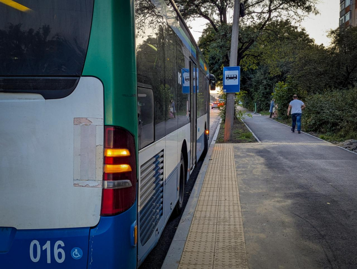 У Чернівцях на вулиці Південно-Кільцевій завершується ремонт дороги У Чернівцях на вулиці Південно-Кільцевій завершується ремонт дороги