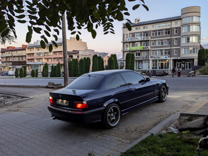 У Чернівцях на вулиці Південно-Кільцевій завершується ремонт дороги У Чернівцях на вулиці Південно-Кільцевій завершується ремонт дороги