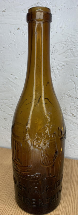 Як виглядало чернівецьке пиво 100 років тому: дослідники показали унікальні пляшки австрійського періоду Як виглядало чернівецьке пиво 100 років тому: дослідники показали унікальні пляшки австрійського періоду