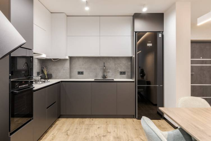 Як зробити кухню-студію зручною для великої сім’ї