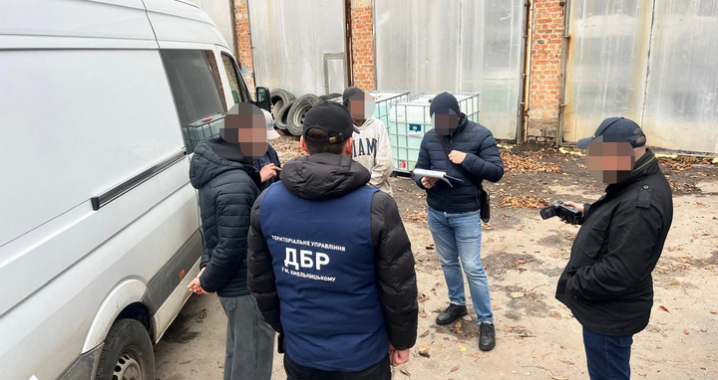 Військові на Буковині продавали дизель призначений для фронту. Наторгували на 28 мільйонів