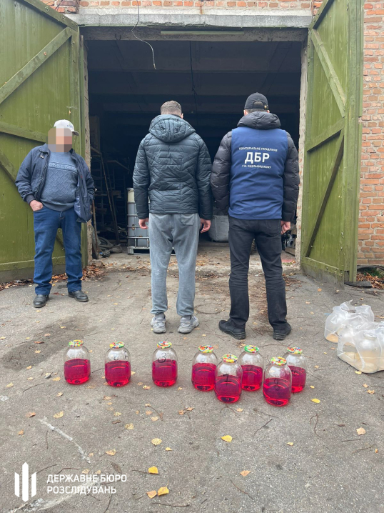 Військові на Буковині продавали дизель призначений для фронту. Наторгували на 28 мільйонів