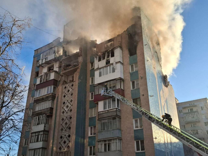 У Тернополі дев’ятеро загиблих і десятки поранених через ракетний обстріл РФ