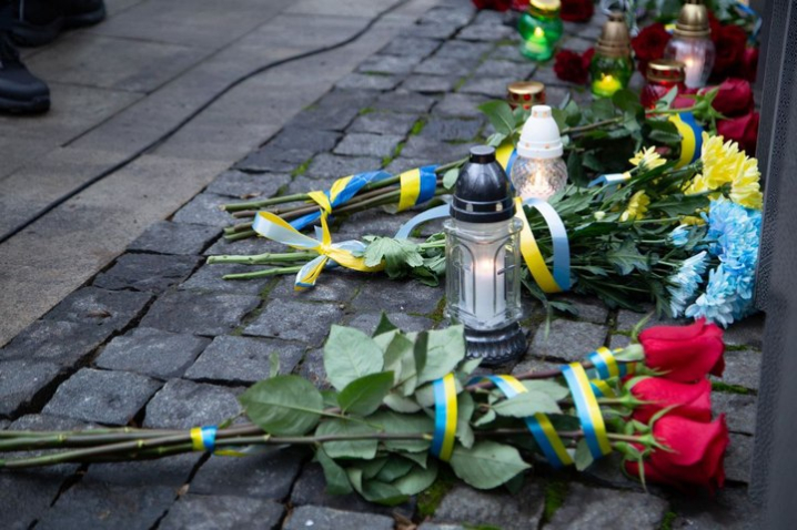 У Чернівцях у День Гідності та Свободи вшанували пам’ять героїв Небесної Сотні