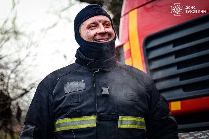 У Валяві згорів житловий будинок: сім’я залишилася без оселі У Валяві згорів житловий будинок: сім’я залишилася без оселі