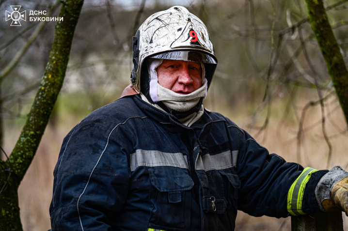 У Валяві згорів житловий будинок: сім’я залишилася без оселі У Валяві згорів житловий будинок: сім’я залишилася без оселі