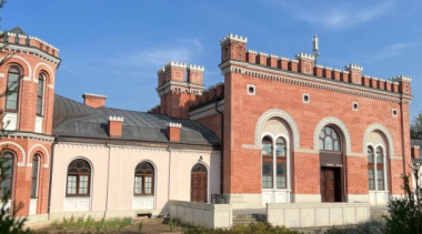 У Чернівцях підпалили синагогу на вулиці Ярослава Мудрого