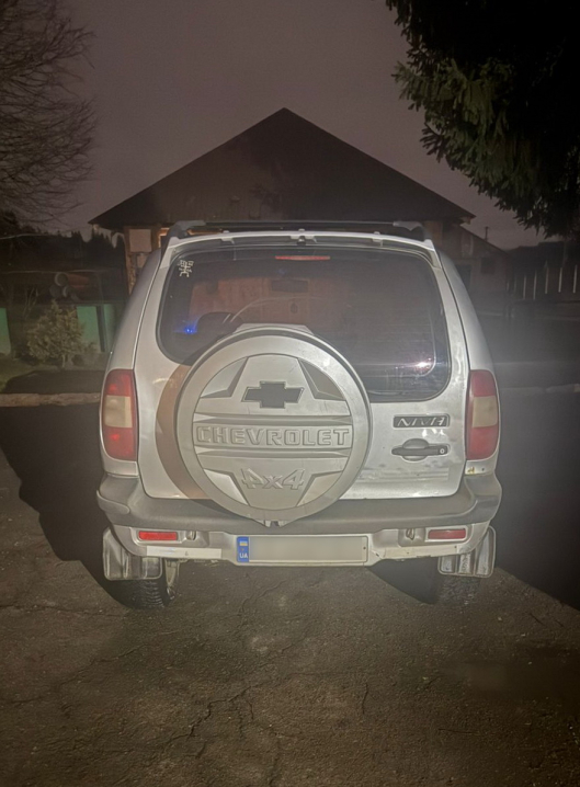 На Буковині чоловік їхав до Румунії на рейсовому автобусі за 10 тисяч доларів