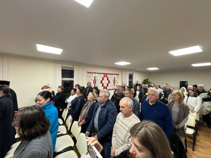 У Клішківцях презентували унікальну книгу про історію села У Клішківцях презентували унікальну книгу про історію села