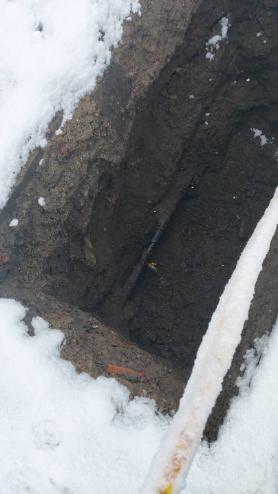 Вода у газових трубах: 14 будинків у Чернівцях уже місяць без опалення